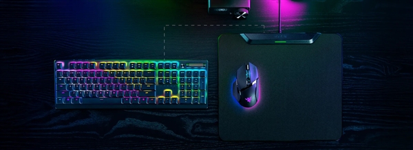 捕魚機：時隔七年的更新！雷蛇推HyperFlux V2無線充電鼠標套裝：約860元